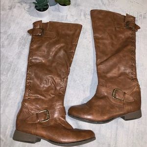 WOMENS BOOTS